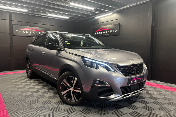 PEUGEOT 5008