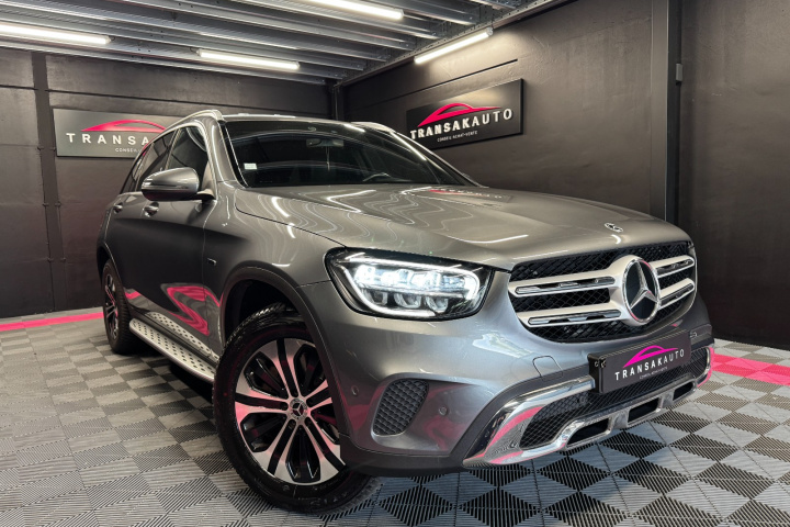 MERCEDES GLC